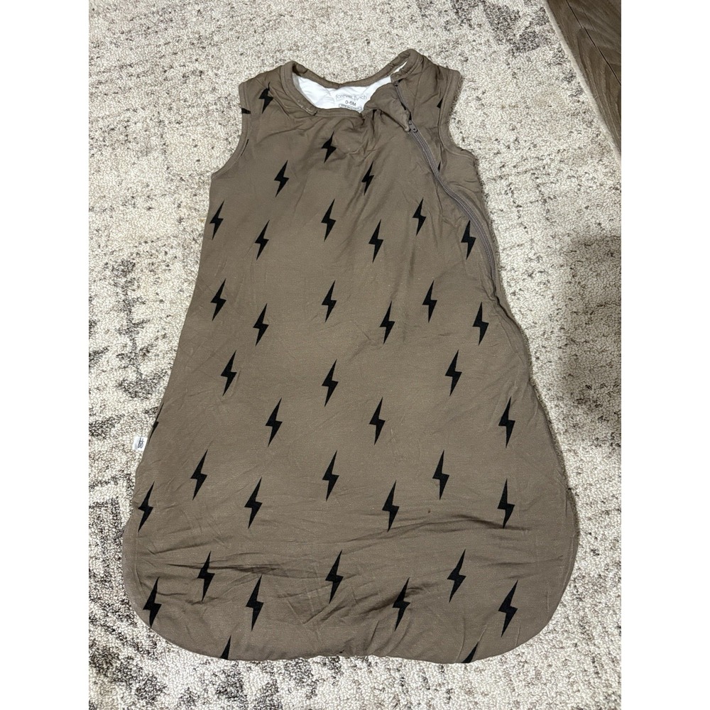 Forever French Baby Neutral Lightning Bolt Sleep Sack Size 0-6 Months